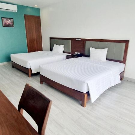 Ha Long Bay Tuan Chau Hotel Екстериор снимка